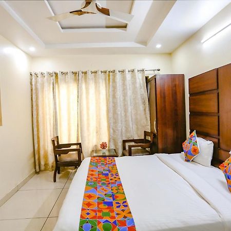 Fabhotel Winter Line Inn موسوري المظهر الخارجي الصورة