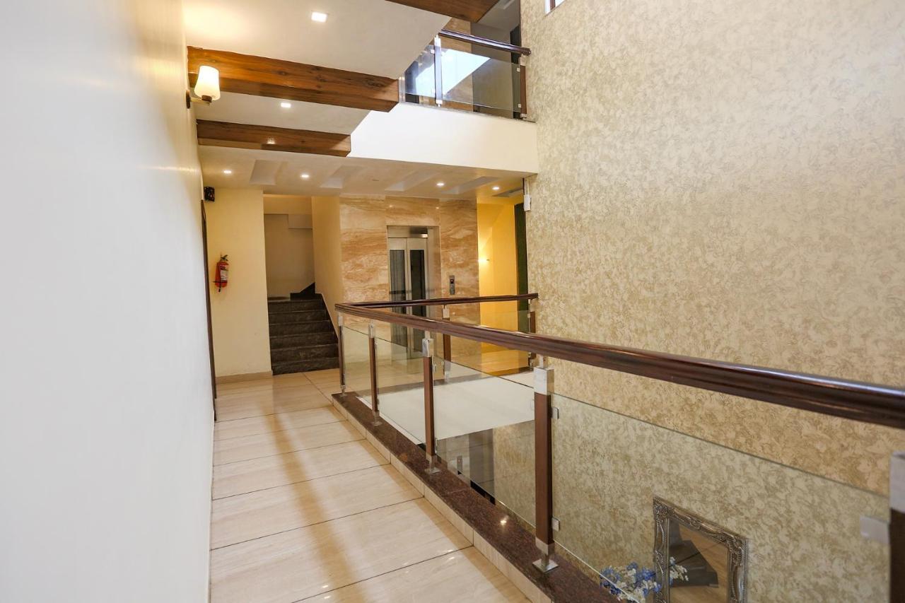 Fabhotel Winter Line Inn موسوري المظهر الخارجي الصورة