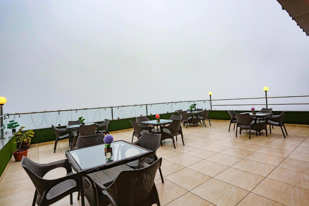 Fabhotel Winter Line Inn موسوري المظهر الخارجي الصورة